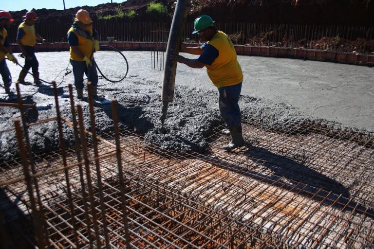Piso de Concreto Polido Vantagens, Preço, Tipos